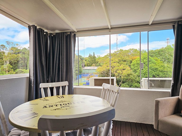 Cobertura no Centro ao lado da Rua Torta