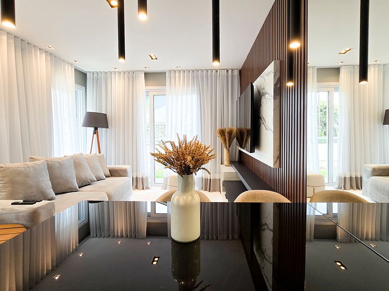 Duas suítes com piscina e requinte em Gramado