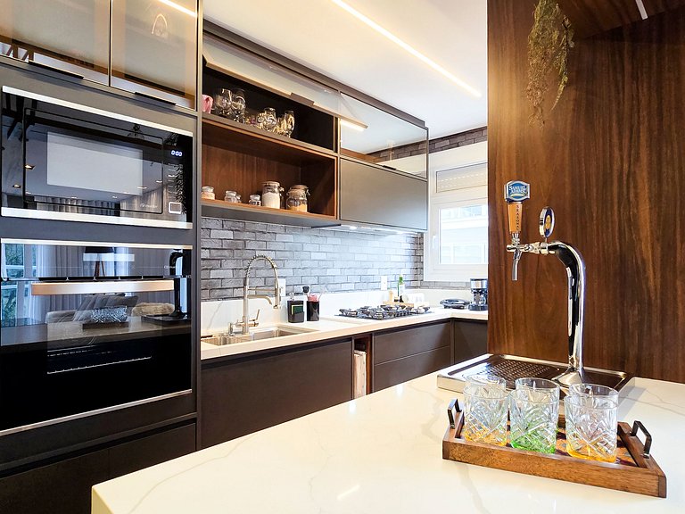 Duas suítes com piscina e requinte em Gramado