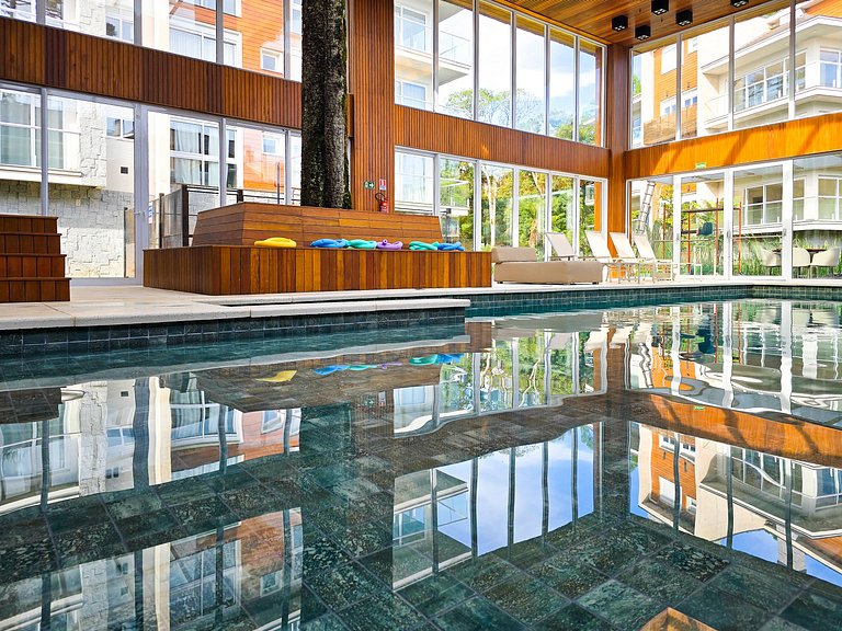 Duas suítes com piscina e requinte em Gramado