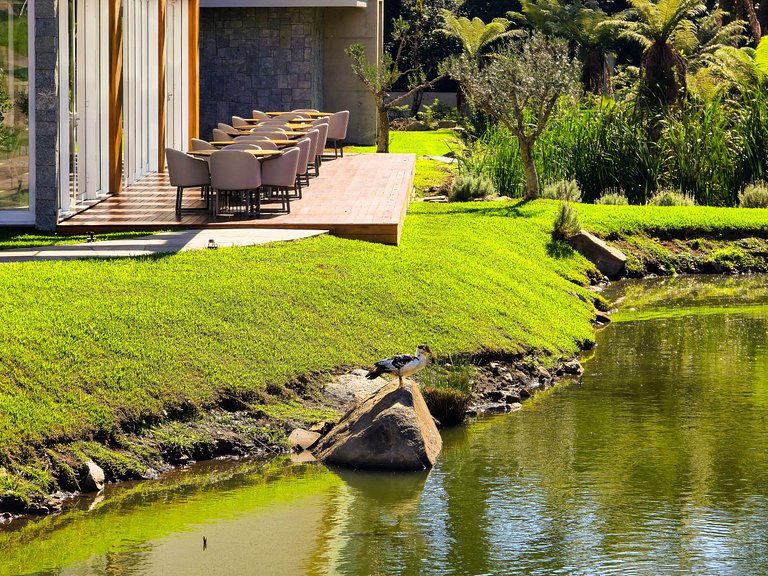 Duas suítes com piscina e requinte em Gramado