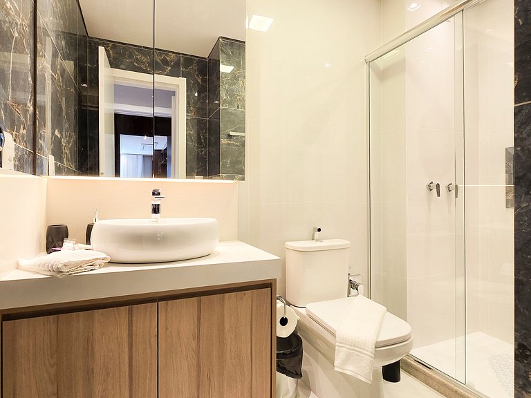 Duas suítes com piscina e requinte em Gramado