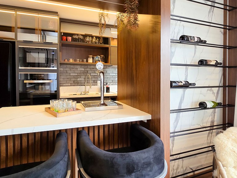 Duas suítes com piscina e requinte em Gramado