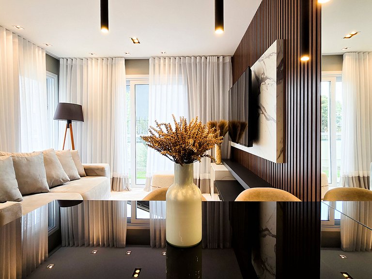 Duas suítes com piscina e requinte em Gramado