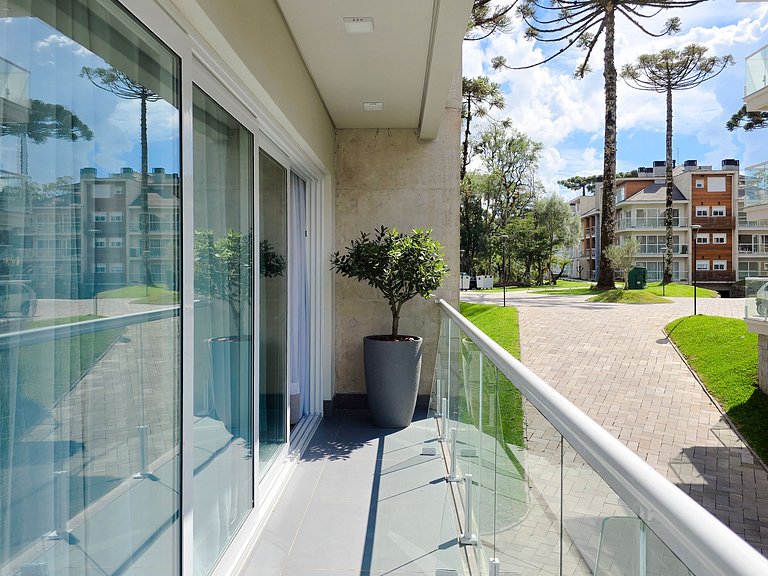 Duas suítes com piscina e requinte em Gramado