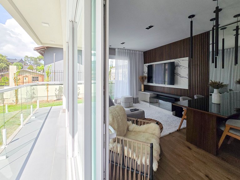 Duas suítes com piscina e requinte em Gramado